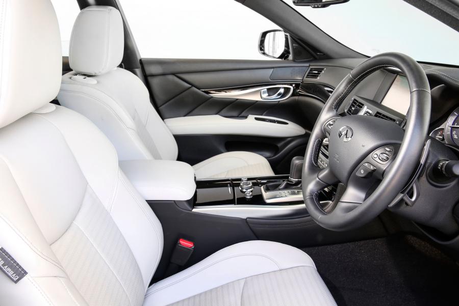  Infiniti Q70 S 2016 года  (AU) (фото 24 из 30)